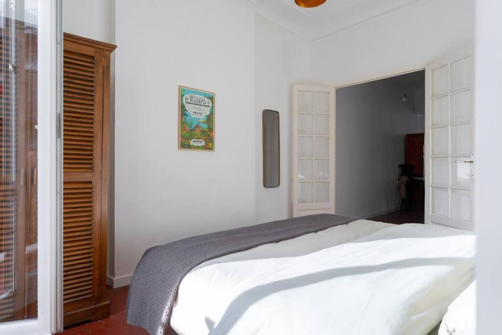 Superbe Appart, Central, Petit Balcon & Vue Place Marseilles Buitenkant foto