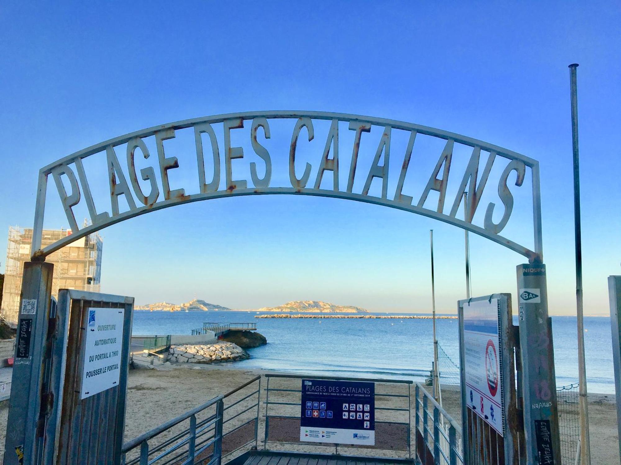 Superbe Appart, Central, Petit Balcon & Vue Place Marseilles Buitenkant foto