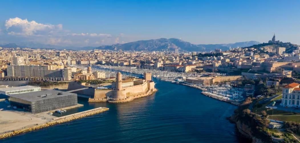 Superbe Appart, Central, Petit Balcon & Vue Place Marseilles Buitenkant foto